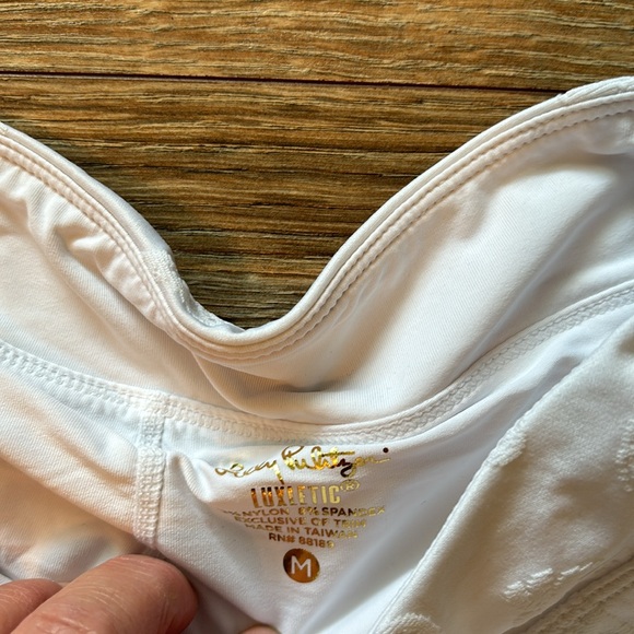 Lilly Pulitzer Luxletic tennis skort - Picture 5 of 11